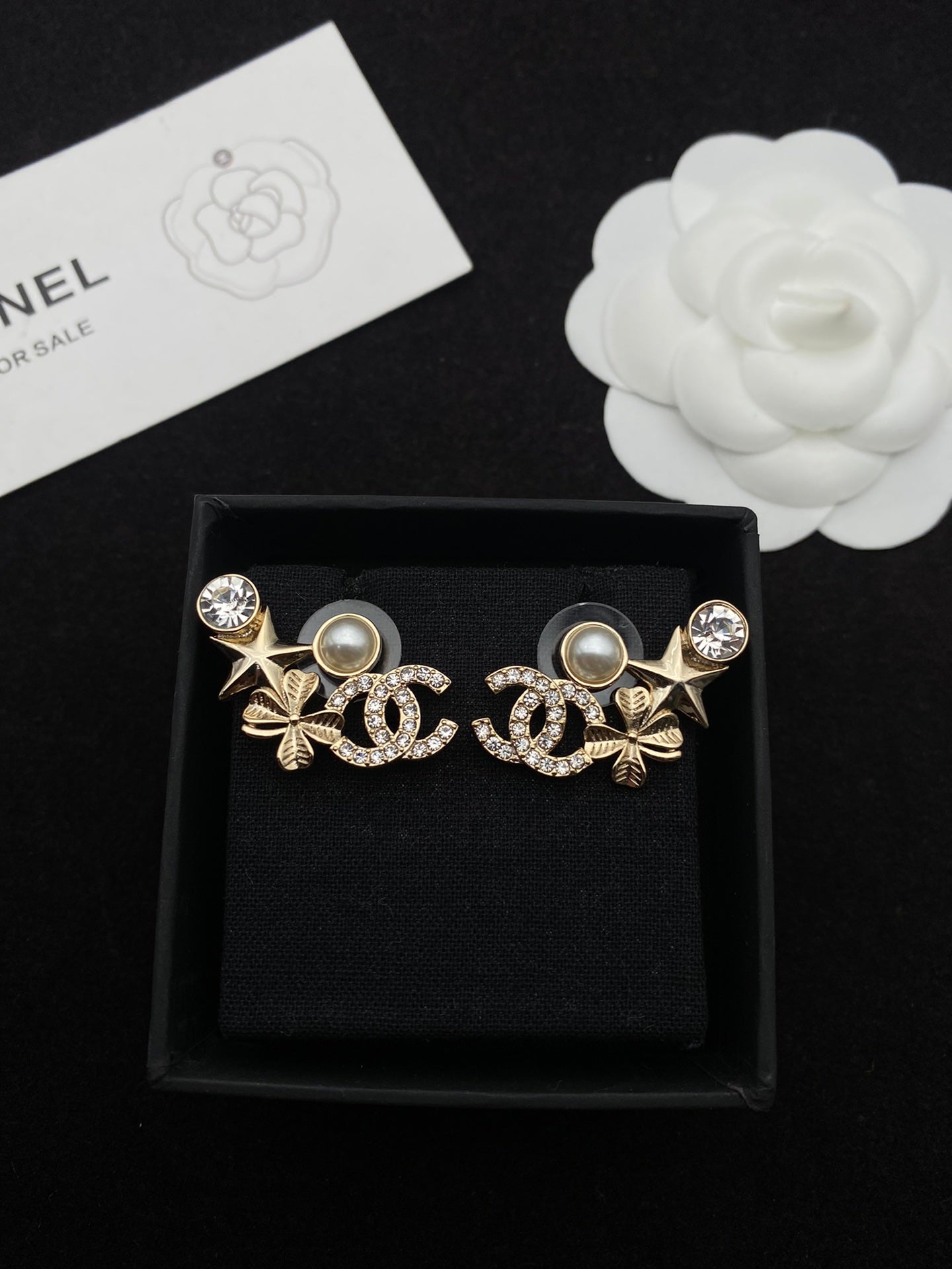 pearl crystal earrings