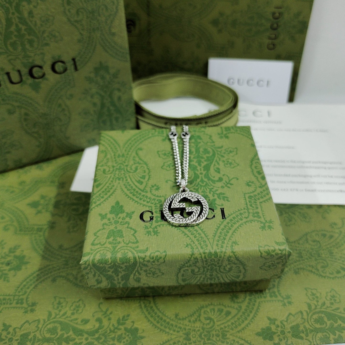 Silver Fashion Necklace