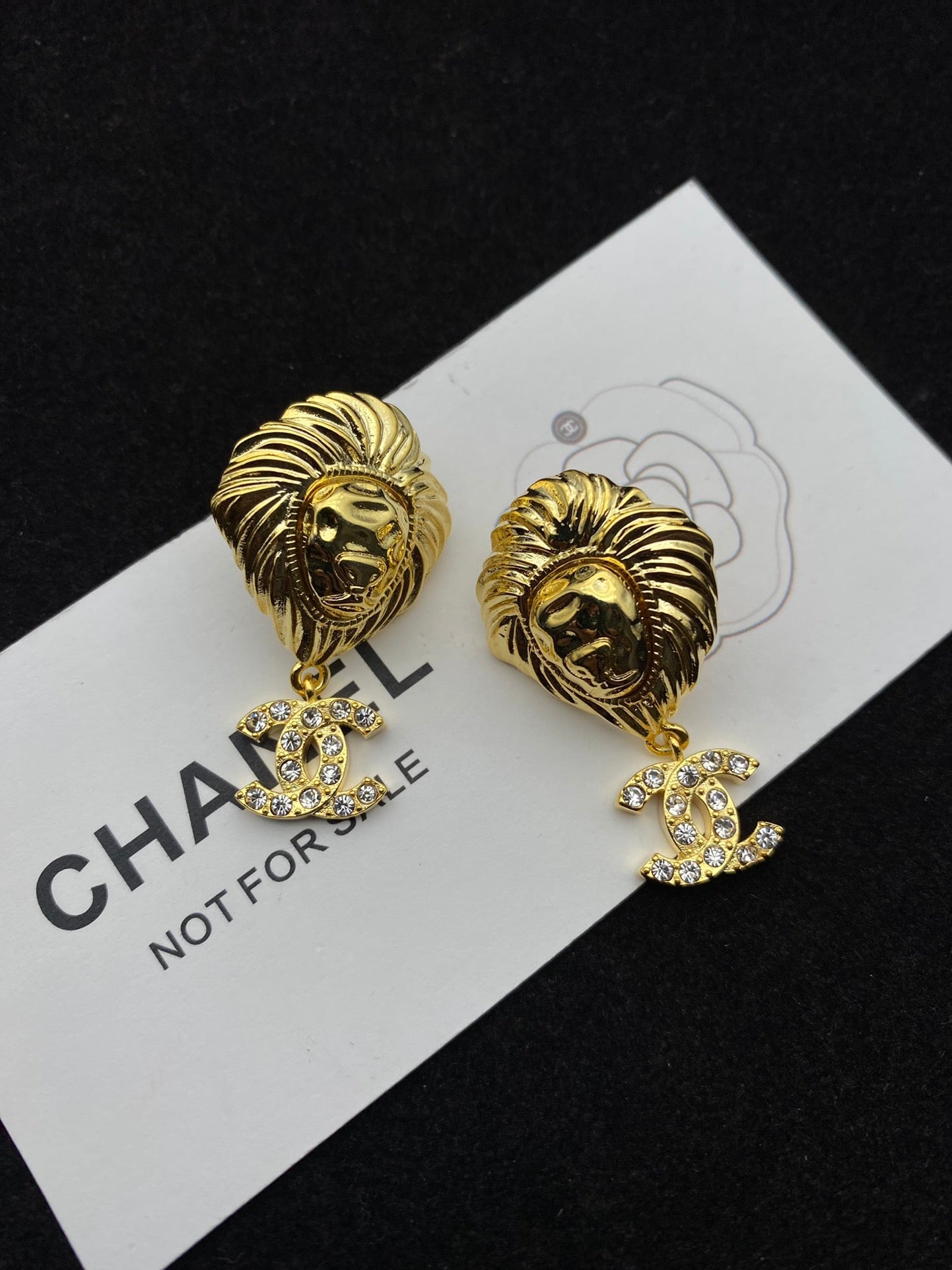 New Fashion earrings