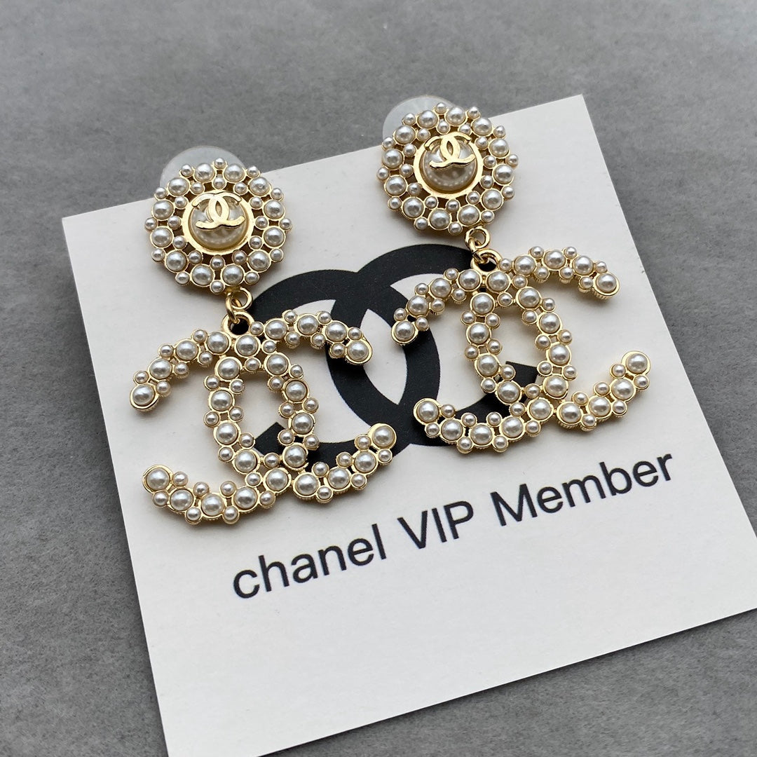 Hot Delicate Earrings