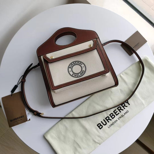 2022 Burberry Handbag - 68