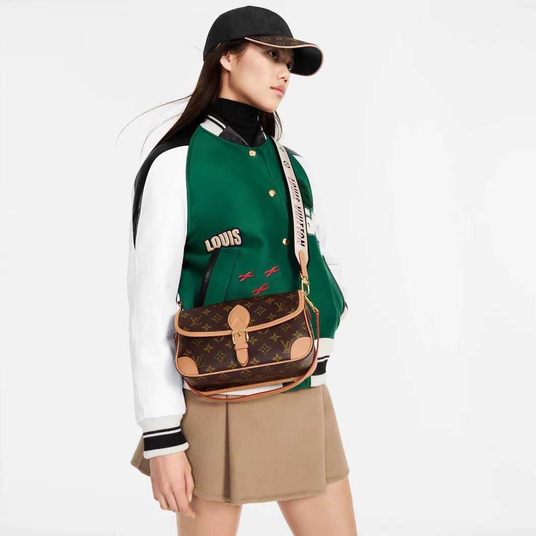 2022 New LV Tote Bags--4