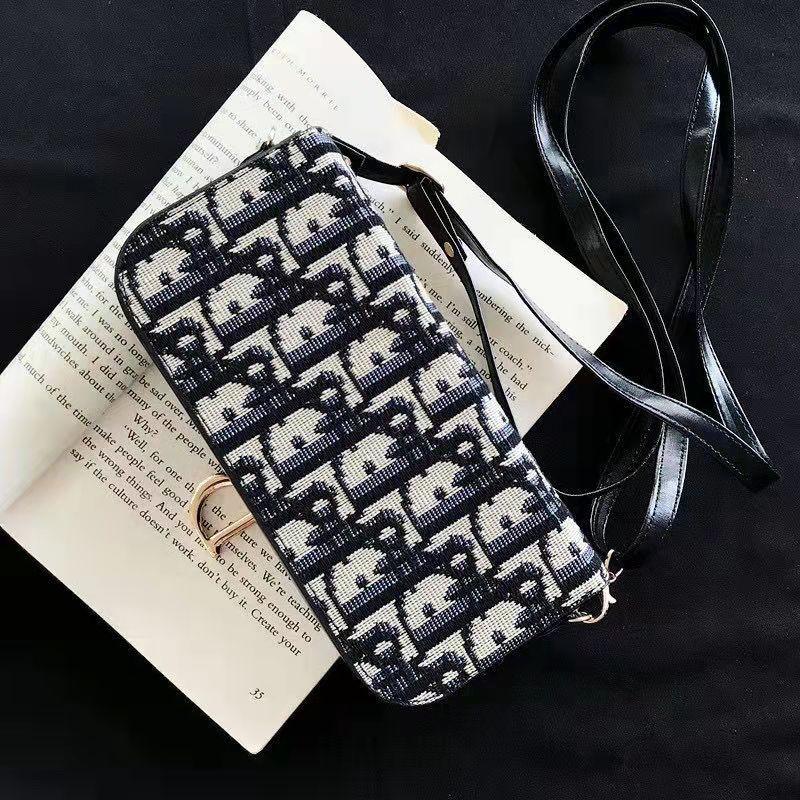 Fashion Cloth embroidery Crossbody universal phone bag