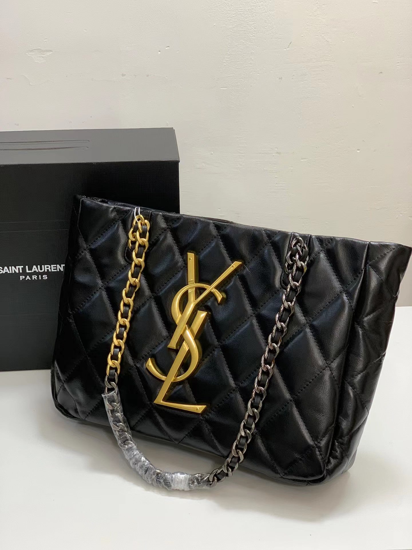 2022 Saint Laurent Handbags -- 49