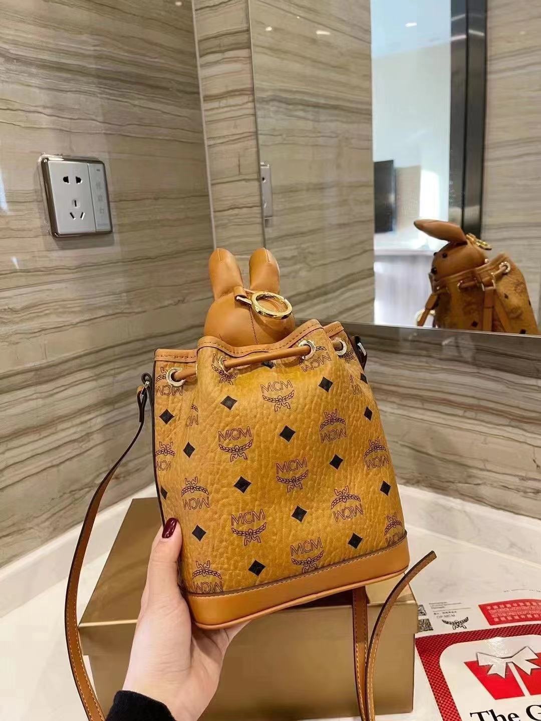 2022 MCM Hand Bags -- 47