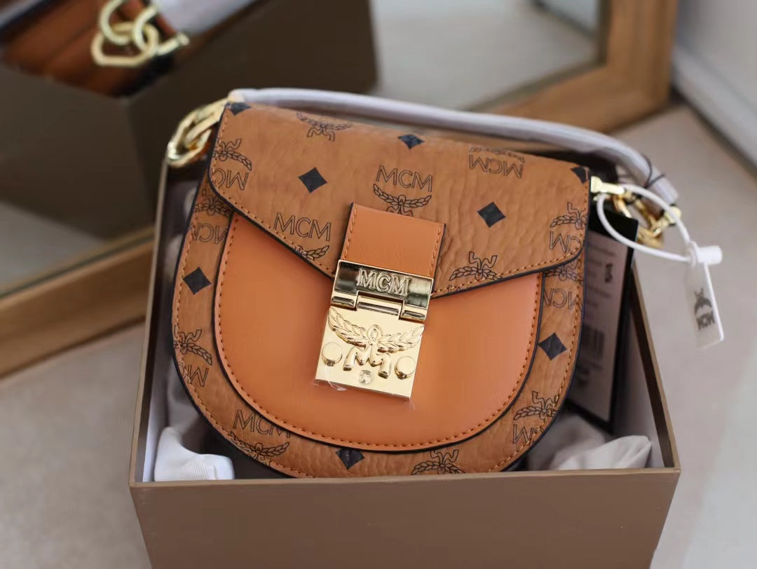 2022 MCM Hand Bags -- 46