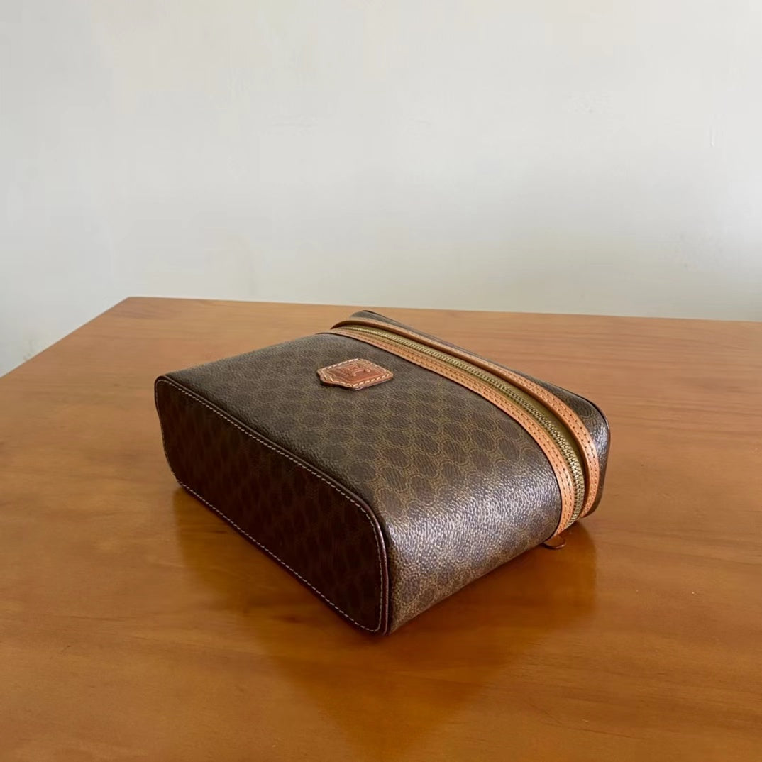 2022 Celine Handbags -- 39
