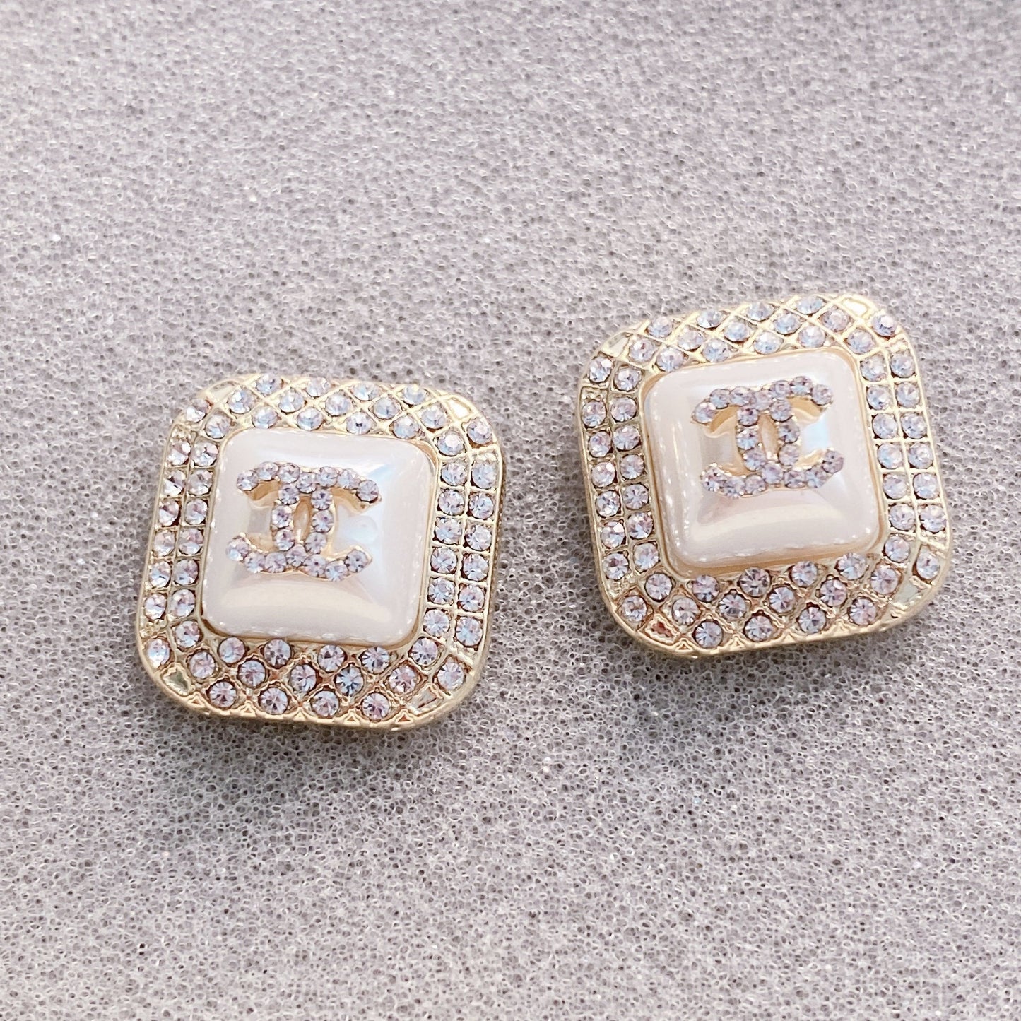 Fashion Pearl Diamond Square Stud Earrings