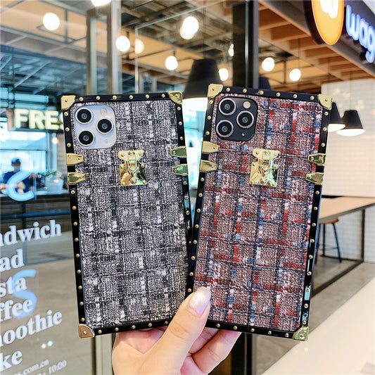 Retro Checkered Phone Case