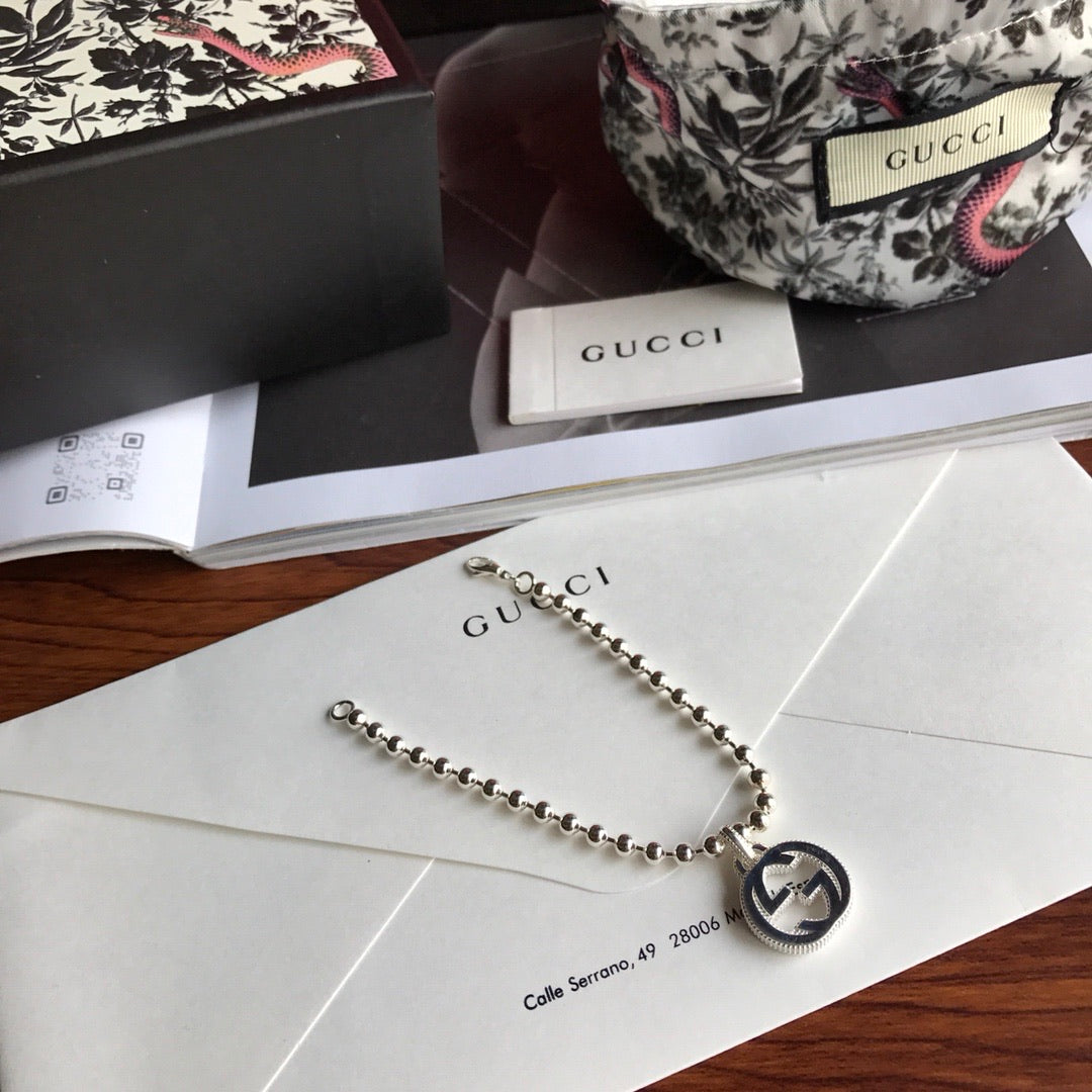 Classic silver bracelet