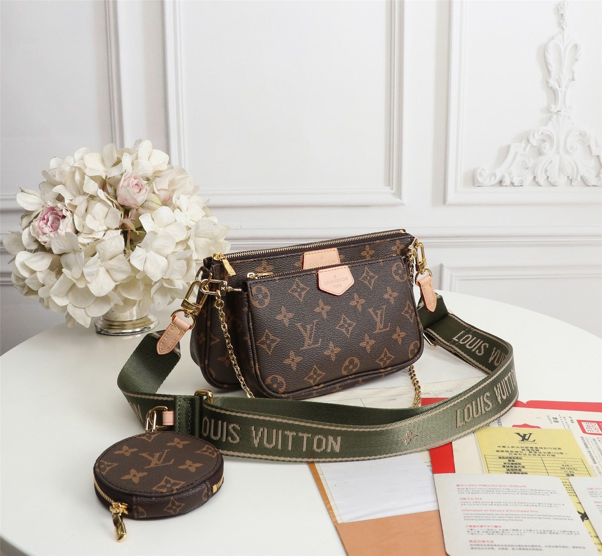 Lv pochette lime green