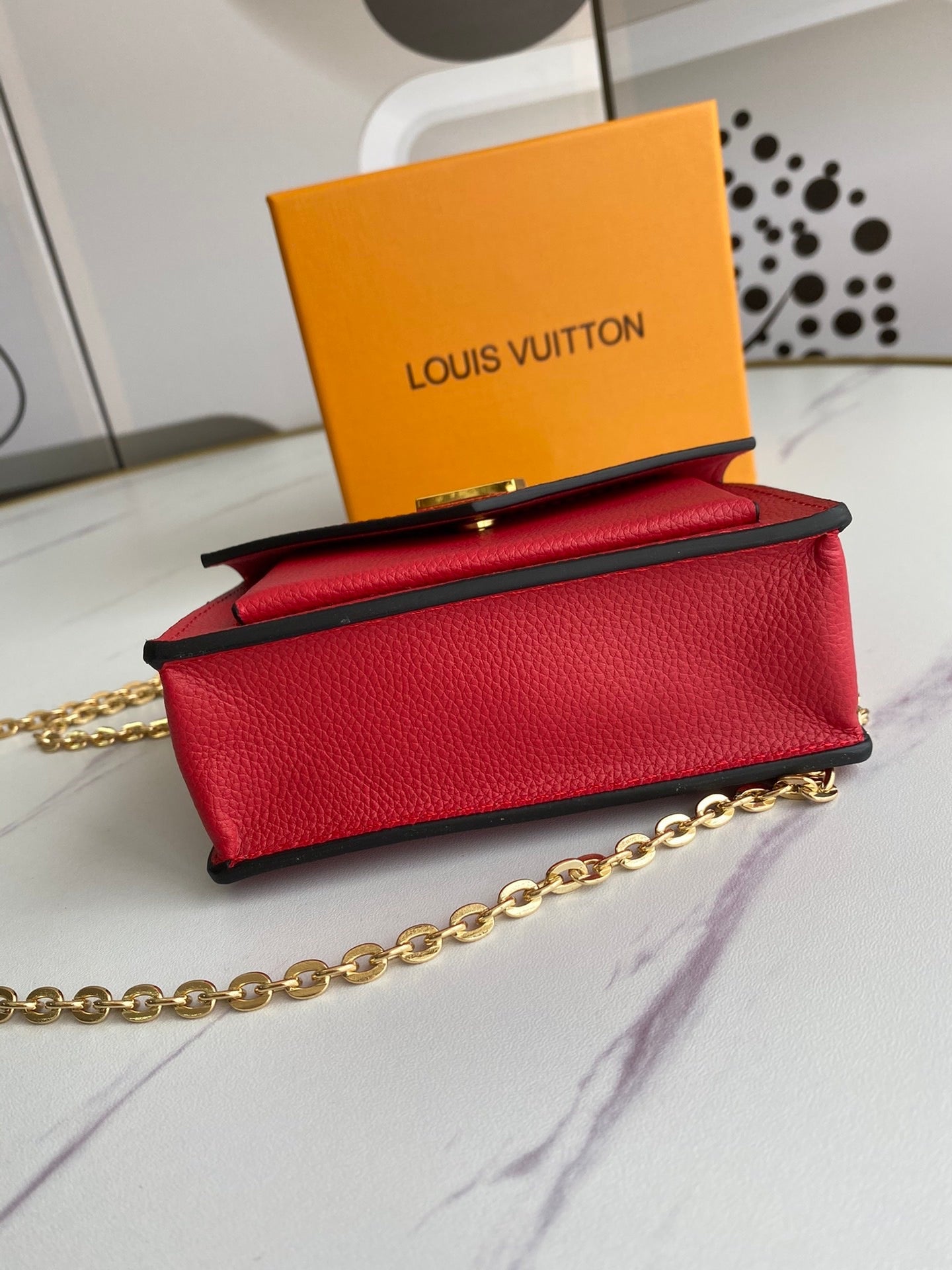 Lv 13*10.5*4cm 3 colors