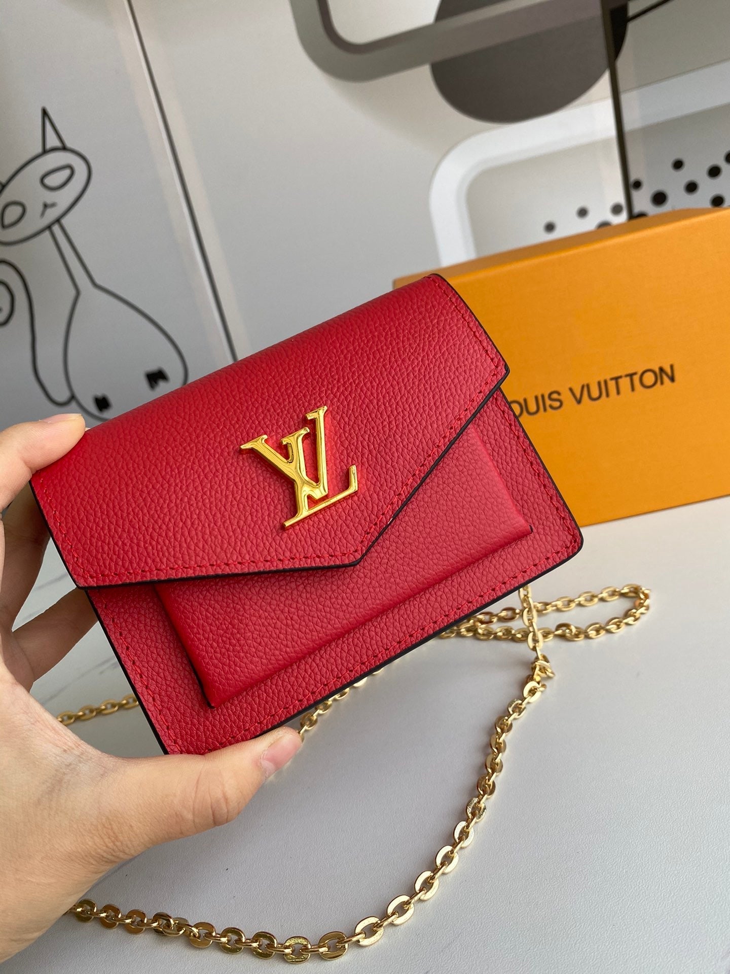Lv 13*10.5*4cm 3 colors