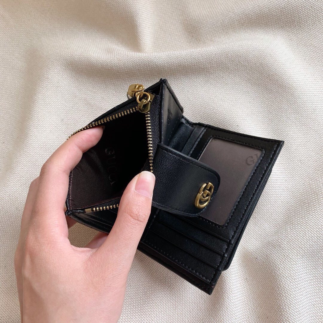 Gu fashion wallet