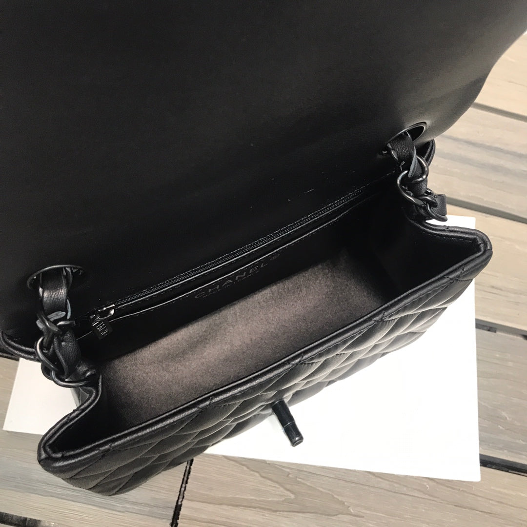 C h a n e l b/b 17cm