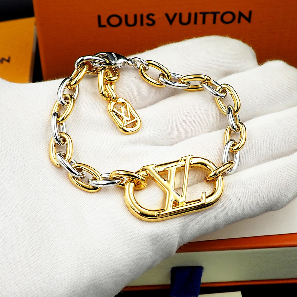 L v bracelet