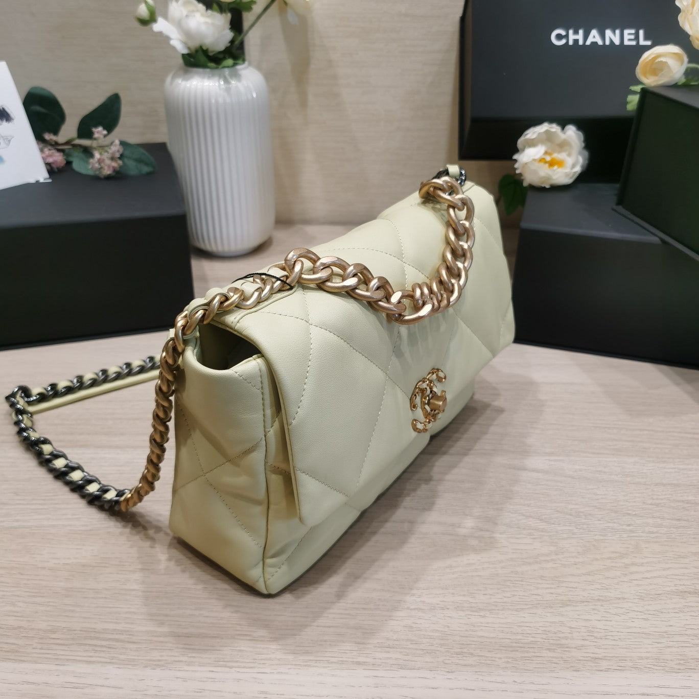 C h a n e l 20  30 10(cm)