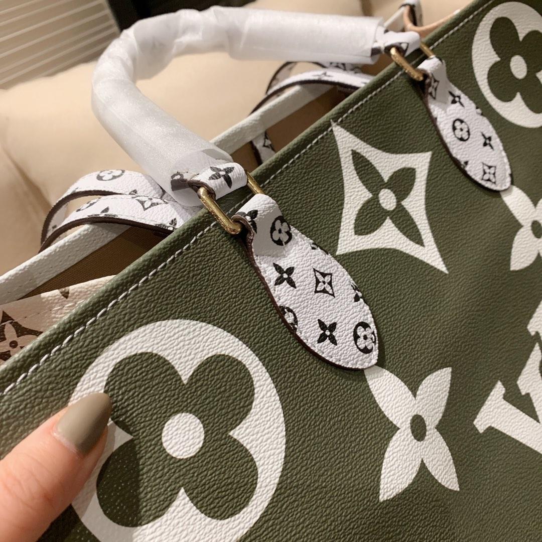 L v tote 42cm