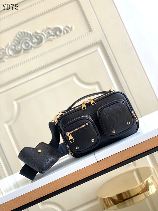 L v messenger black 18.0 x11.0 x10.0 cm