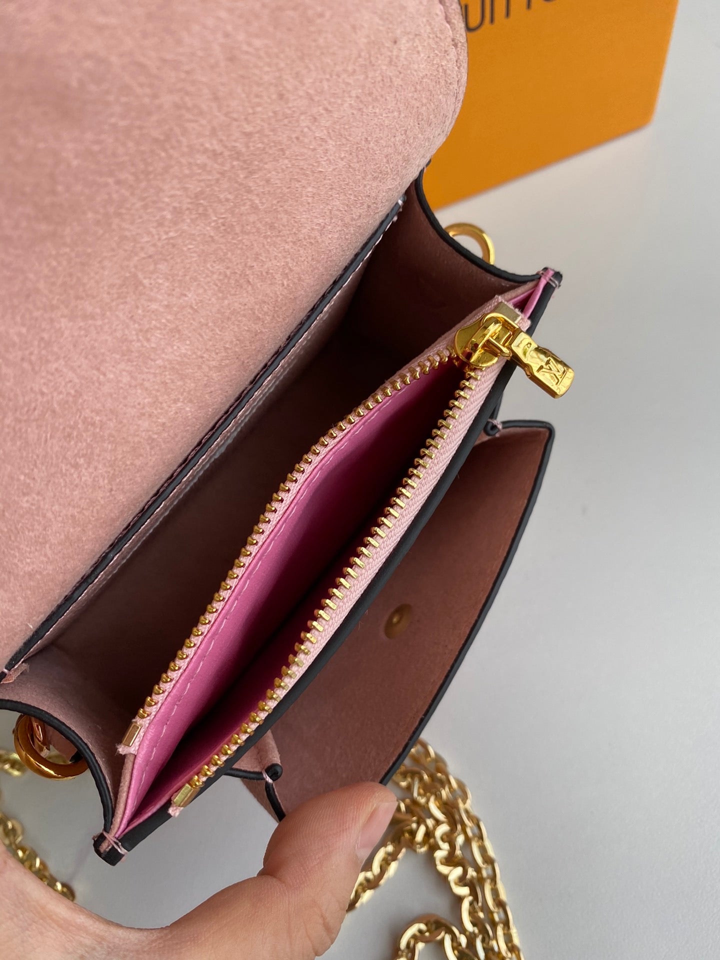 Lv 13*10.5*4cm 3 colors