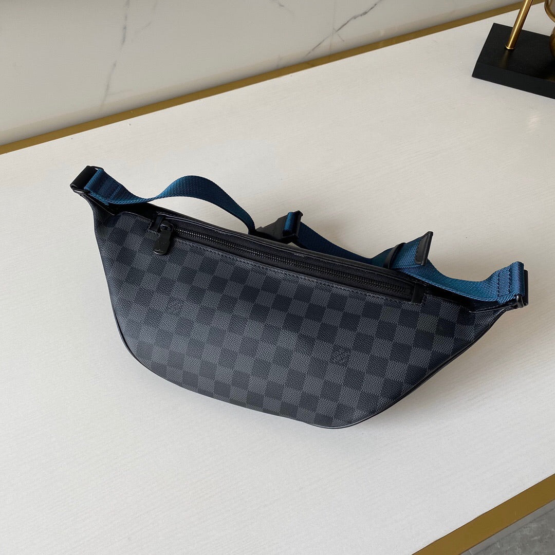 Lv new bumbag black