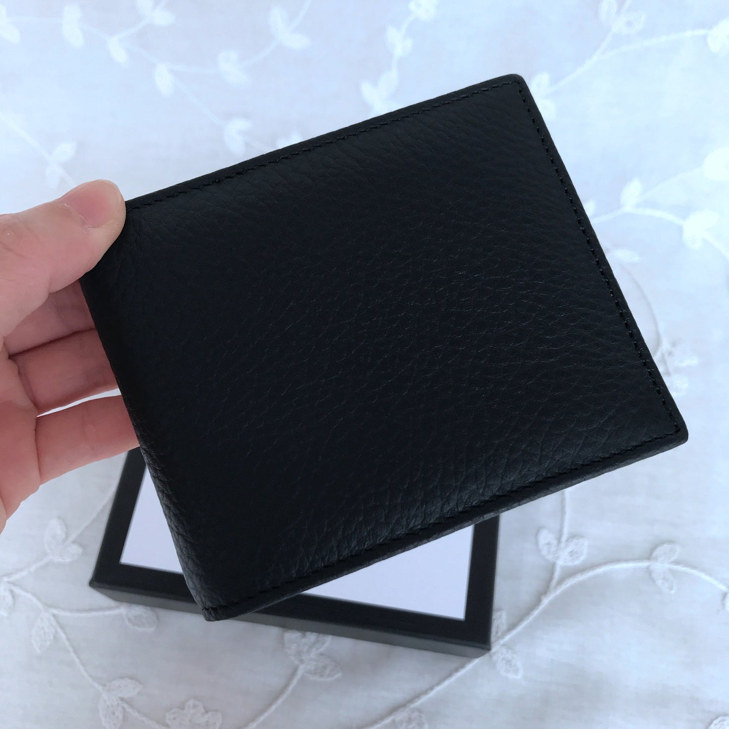 Classic fashion wallet