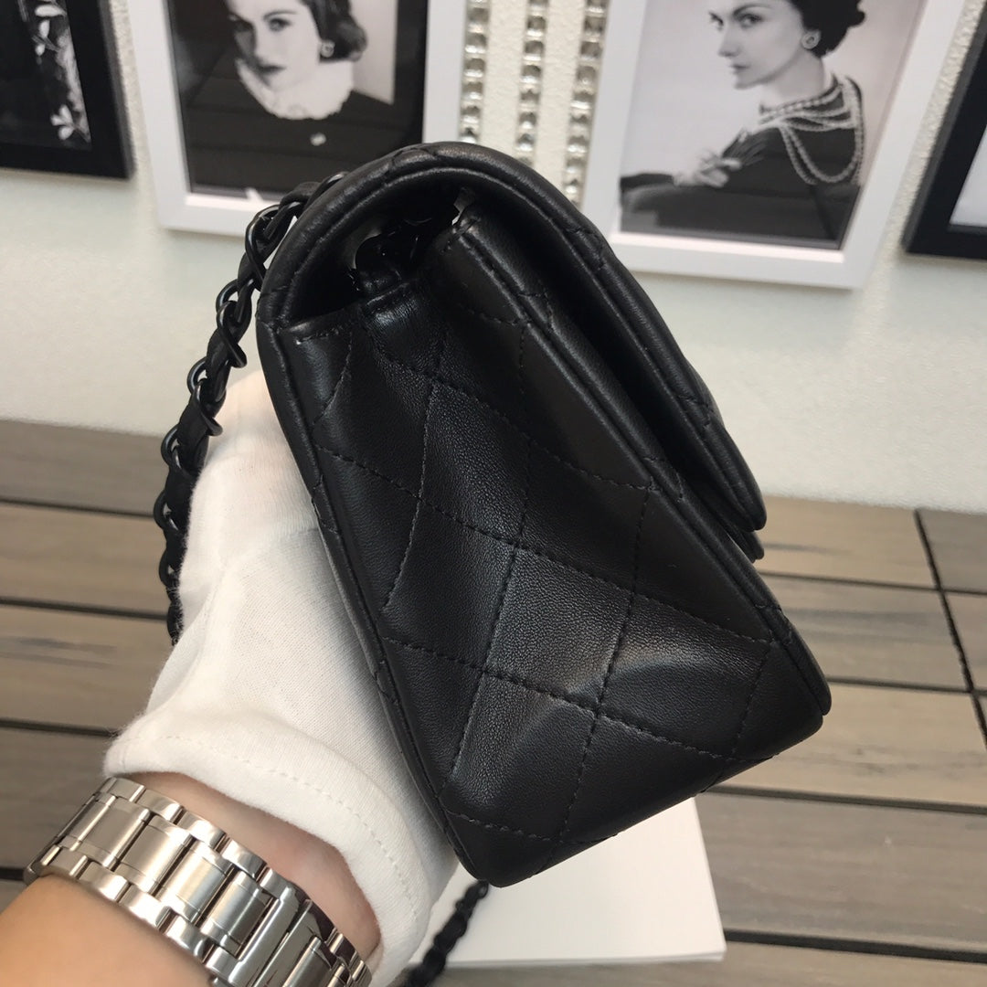 C h a n e l b/b 17cm