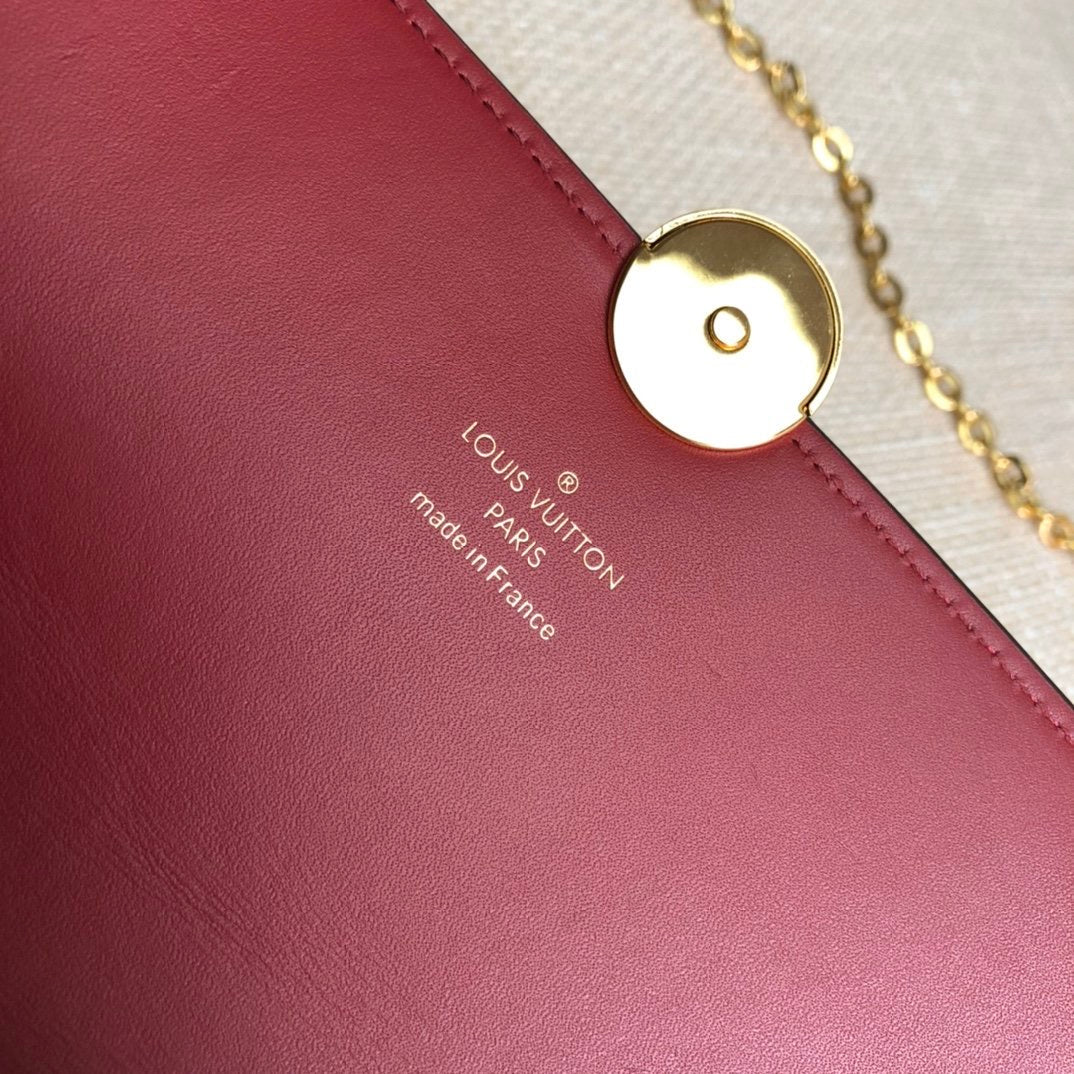 Lv Size:17.5×11.5×3.5cm