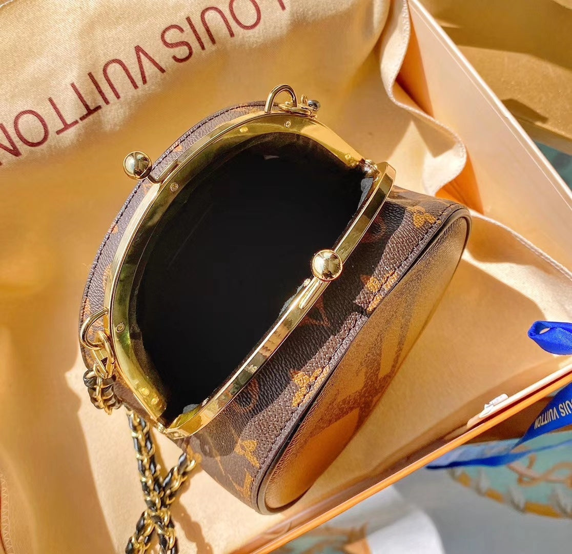 Lv Boursicot 16cm