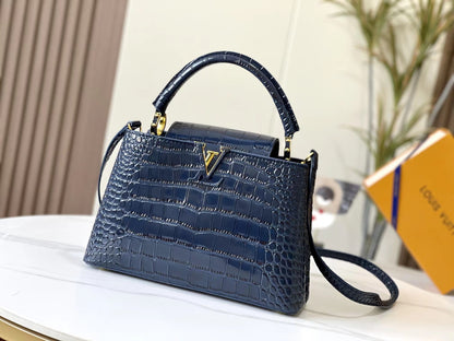 2022 Crocodile Pattern LV Handbag-2