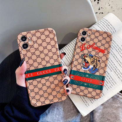 Striped tiger head non-slip phone case