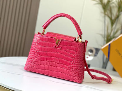 2022 Crocodile Pattern LV Handbag-2