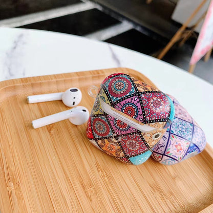 Rhombus retro pattern  Airpods case
