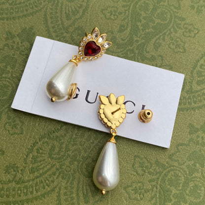 Pearl dangle earrings, red