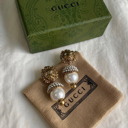 Pearl earrings