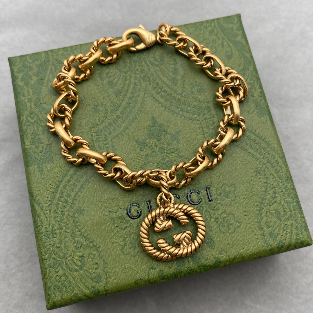 Unisex gold bracelet
