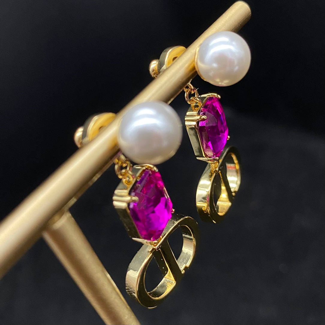 Purple pearl earrings