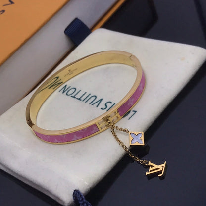 Pink fashion bracelet