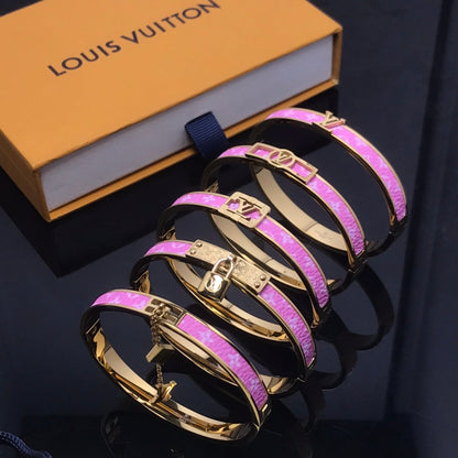 Pink fashion bracelet