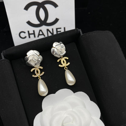 pearl flower earrings