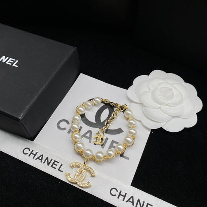 pearl fashion necklace