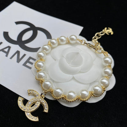 pearl fashion necklace