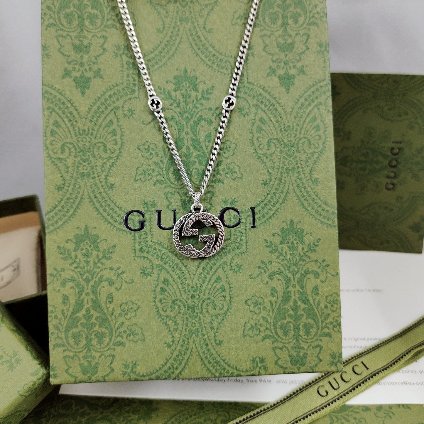 Silver Fashion Necklace