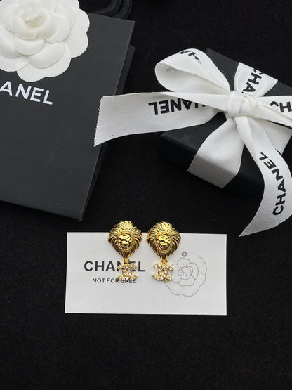 New Fashion earrings