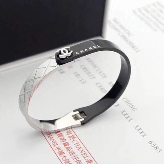 High-grade titanium steel bracelet