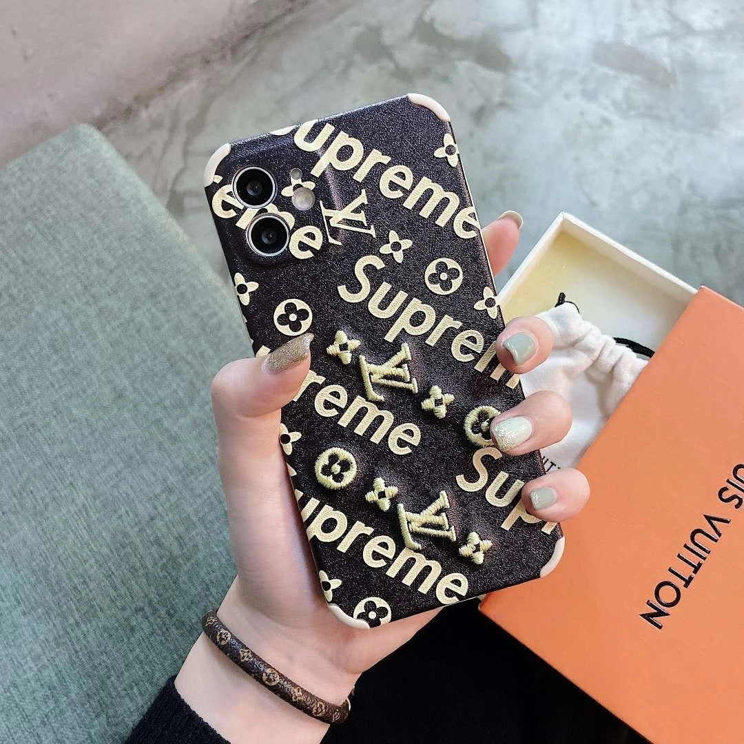 Fashion embroidery  phone case