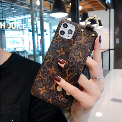 Luxury wristband phone case