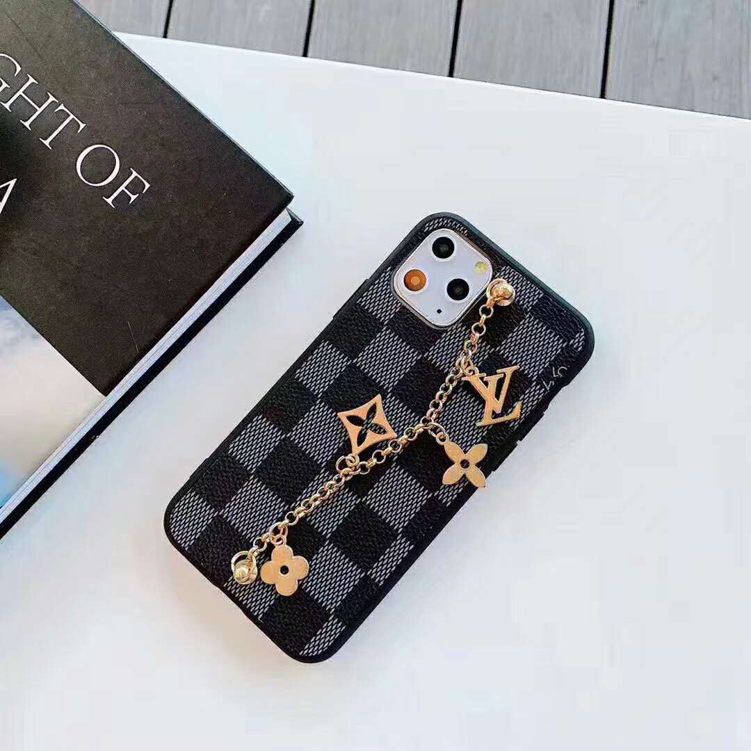Chain Luxury Phone Case - LVCASE