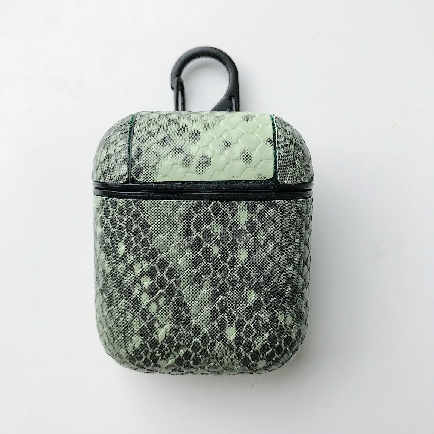 Snake skin pattern airpods case