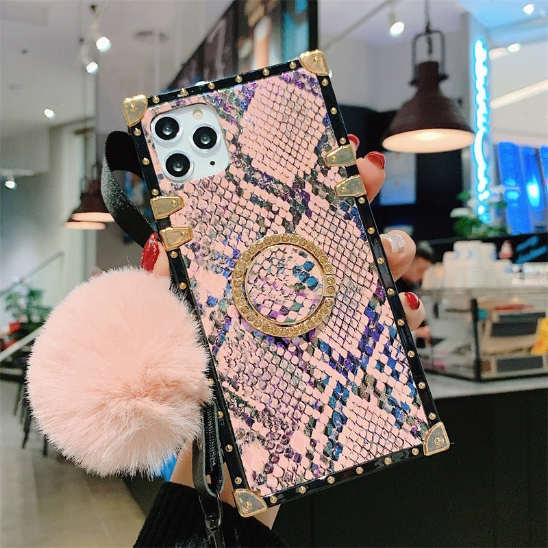 Serpentine holder hair ball  phone case